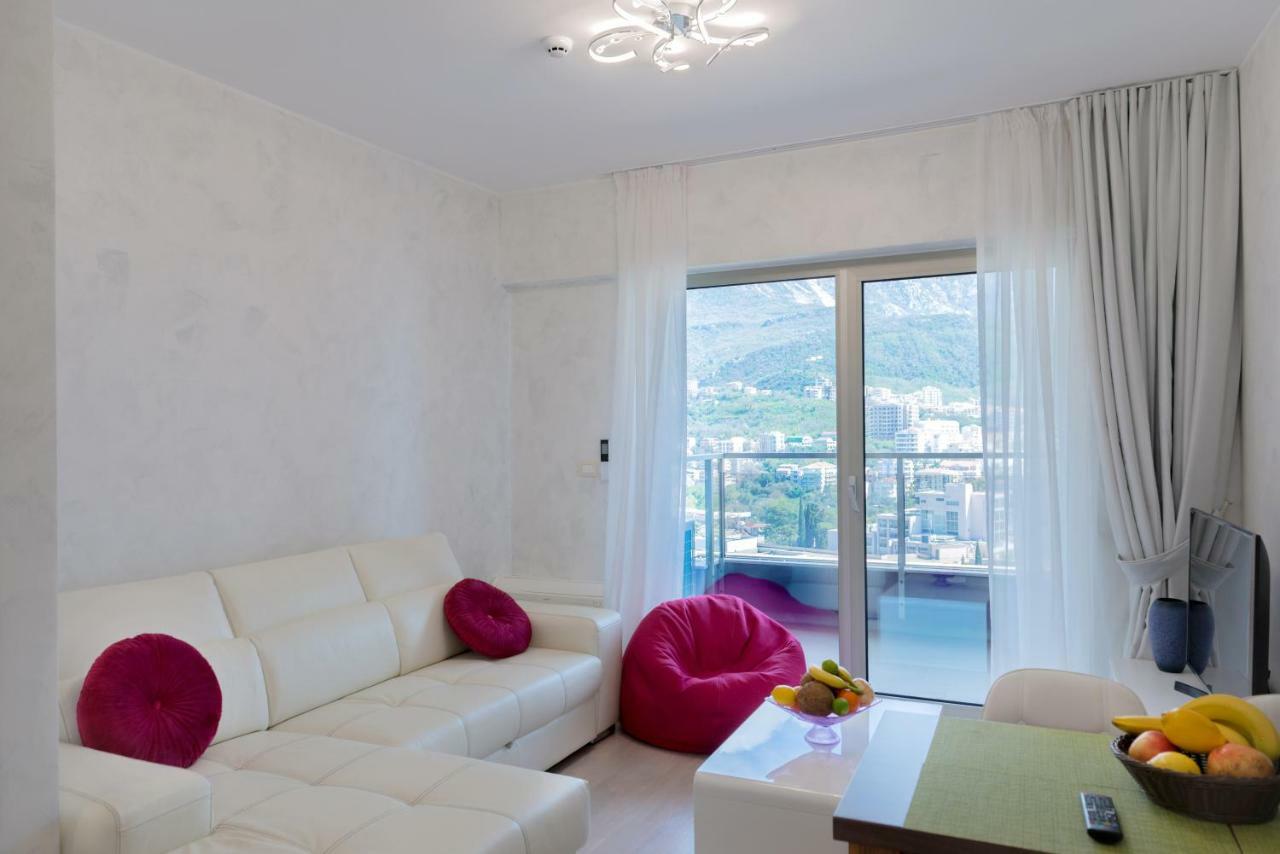 Harmonia Panorama Apartment